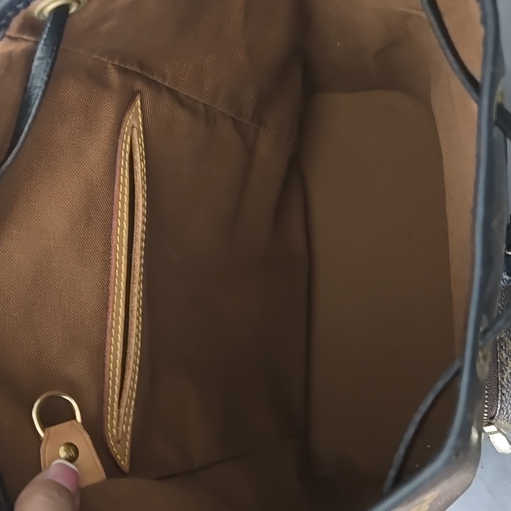 Used Louis vuitton backpack - Picture 6 of 7
